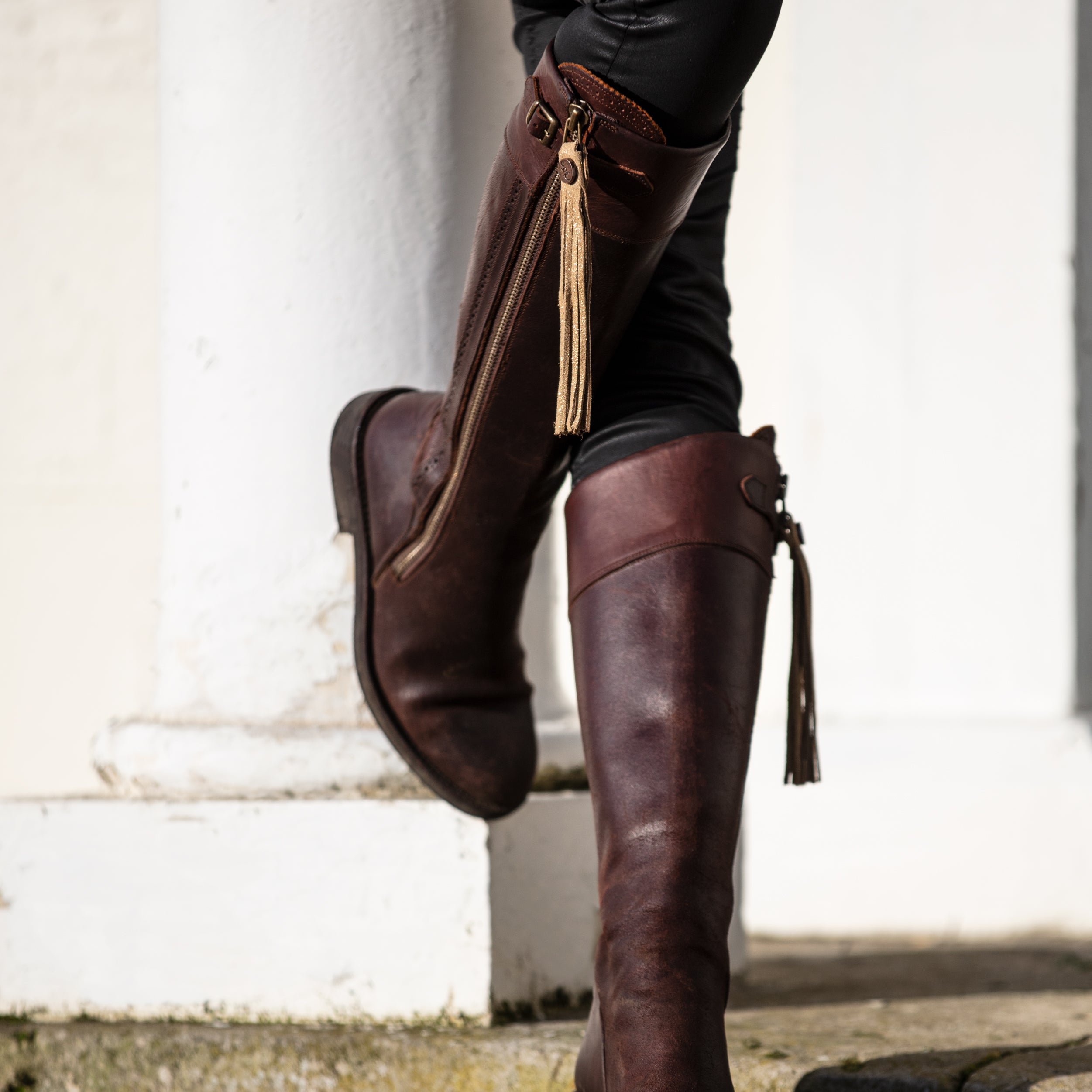 Spanish Leather Boots, meticulously handcrafted in the renowned town of Valverde del Camino